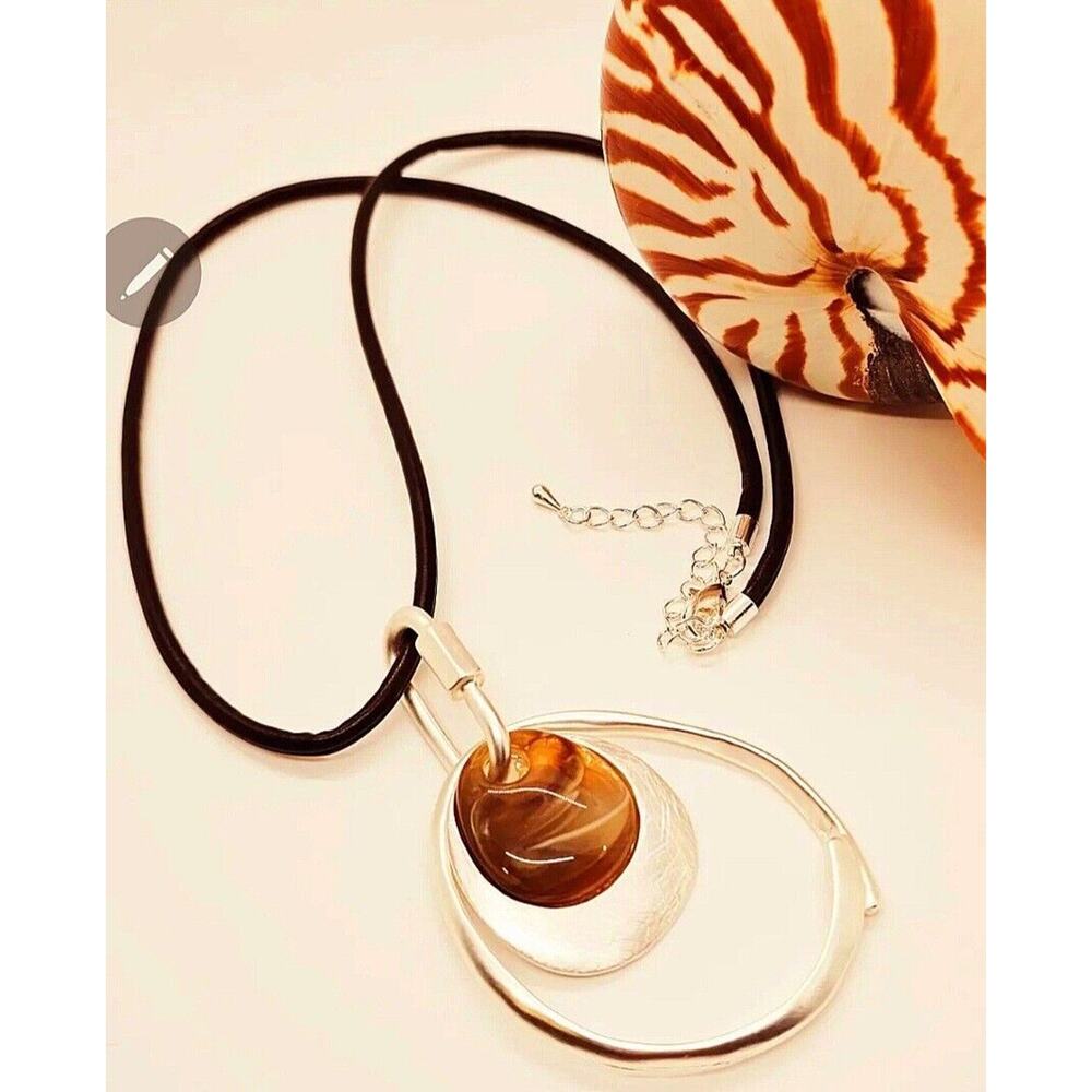 Brushed Silver Oval Tortoise Shell Rubber Layering Necklace 27" adj. NWT